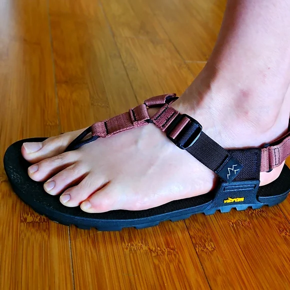 Bedrock Cairn Evo Barefoot Hiking Sandals: Womens 9, Mens 8 (Unisex) - Picture 4 of 12